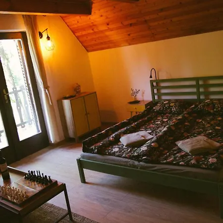 Zoeldre Nezo Vendeghaz Tatil Evi